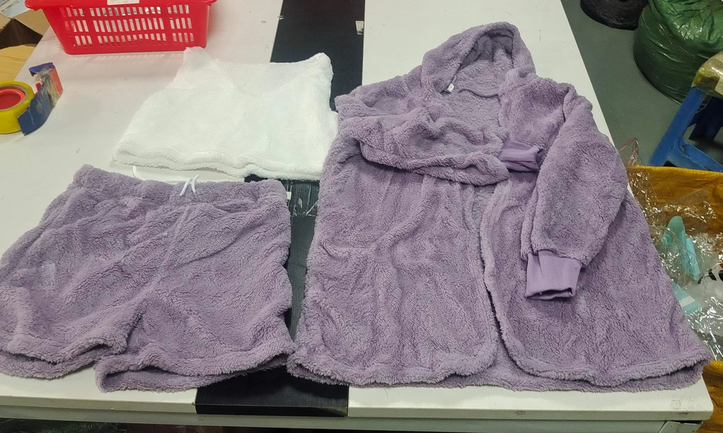 3-delt pysjsett for kvinner med langermet crop-top, singlet og shorts med snøring