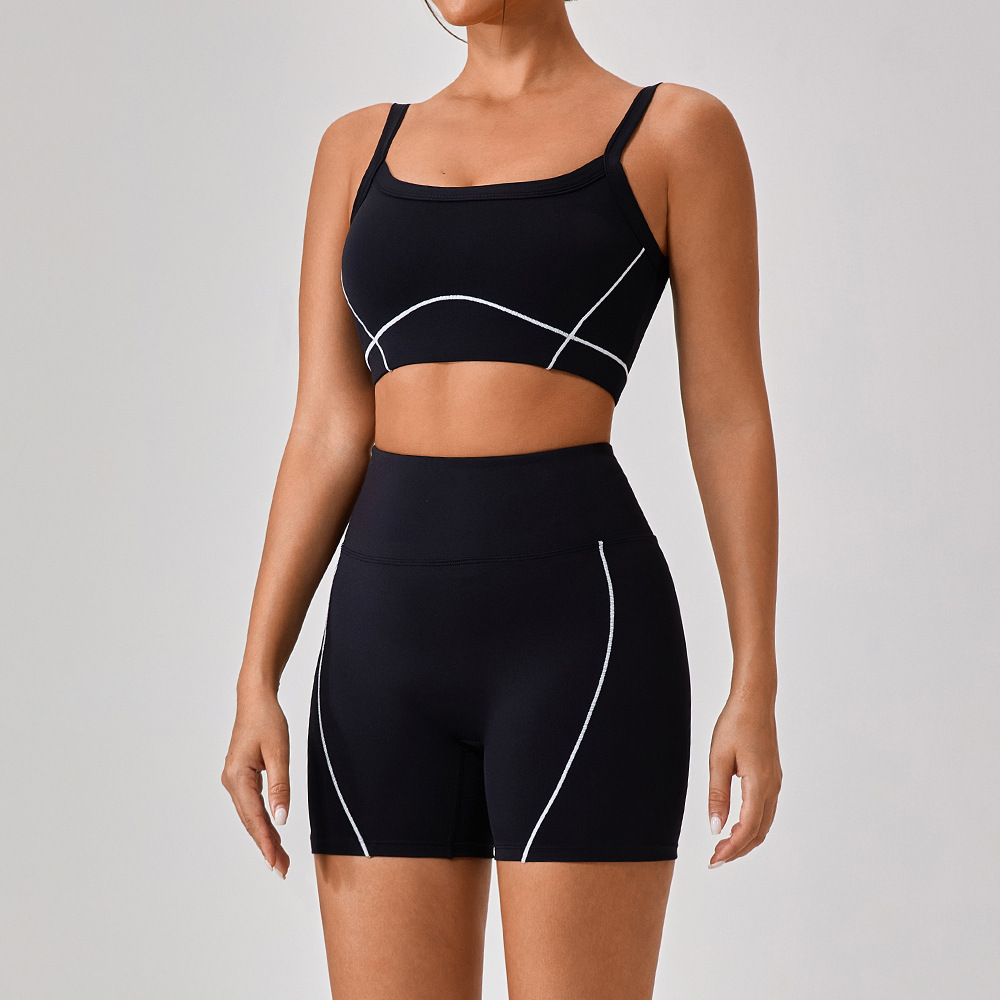 2-delt Sport & Yoga-sett for Dame – Stil og Komfort