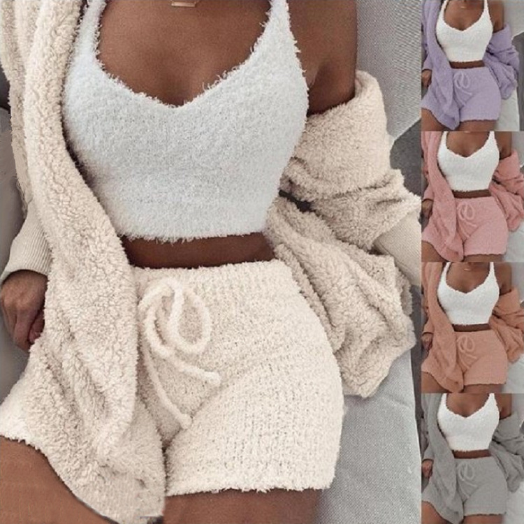 3-delt pysjsett for kvinner med langermet crop-top, singlet og shorts med snøring